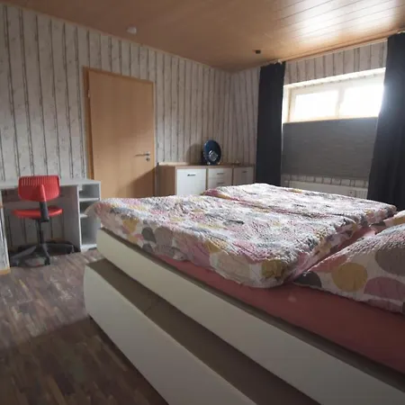 Haus Willi Апартаменты *